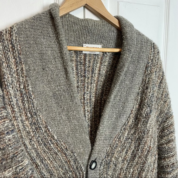 Wool TUNDRA Cardigan - Picture 7 of 7